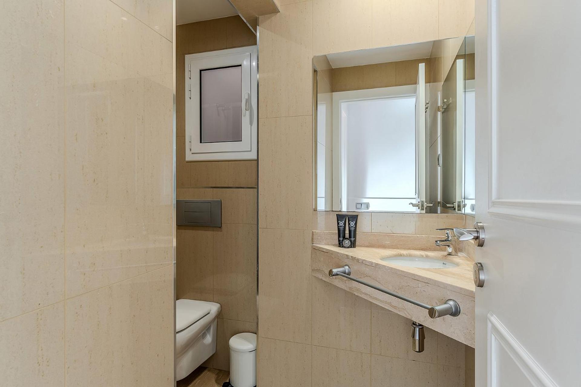 Enjoybcn Fira Apartment バルセロナ エクステリア 写真