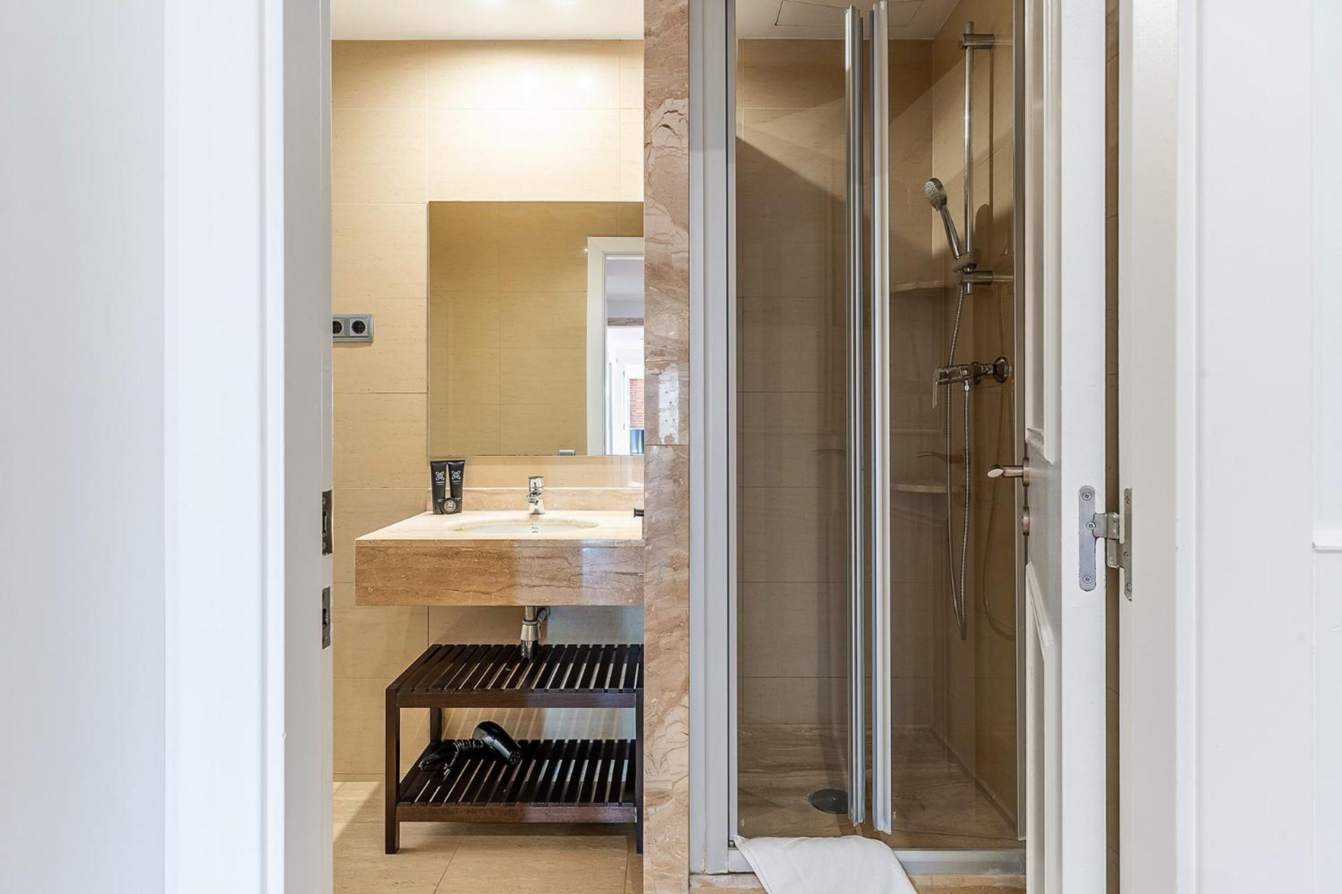 Enjoybcn Fira Apartment バルセロナ エクステリア 写真